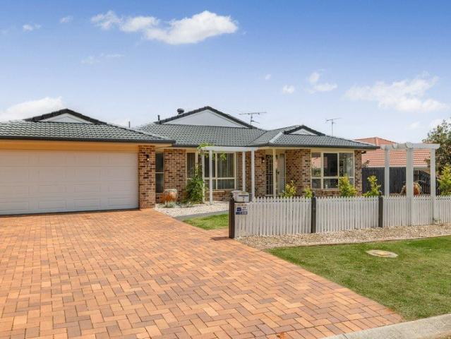 Beautifully Presented Living in a Quiet Rangeville Cul De Sac