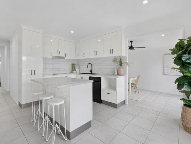 Beautifully Presented & Move In Ready