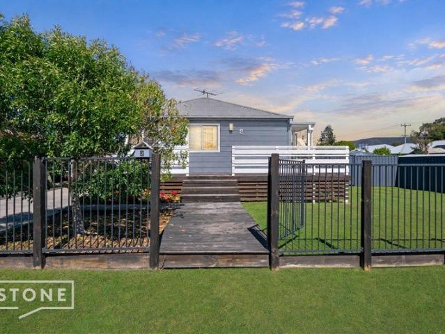 Beautifully presented with versatile spaces inside and out