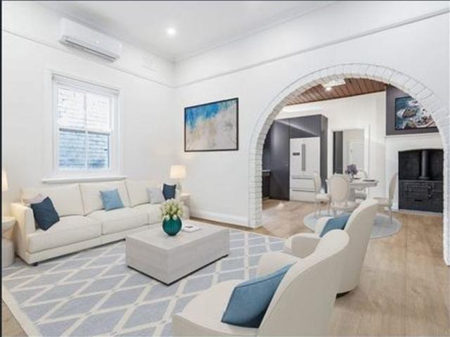 Beautifully presented with fantastic entertaining