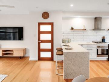 Beautifully Presented Townhouse Near Schools, Lake Benalla & CBD Stylish, Low Maintenance Living in Prime Location!