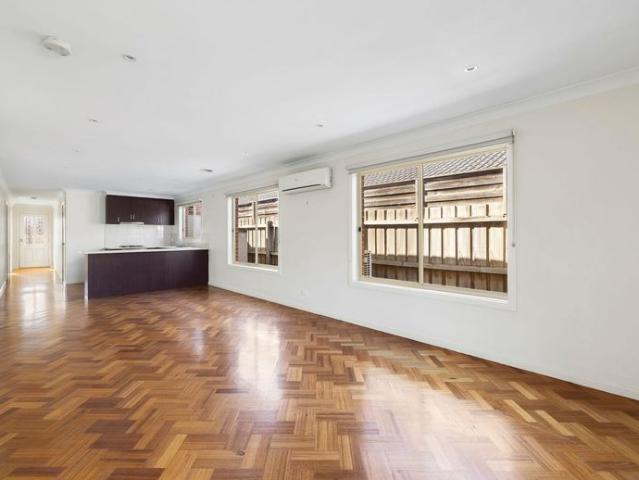 Beautifully Presented Three Bedroom home