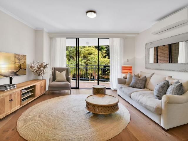 Beautifully presented two bedroom apartment with parking