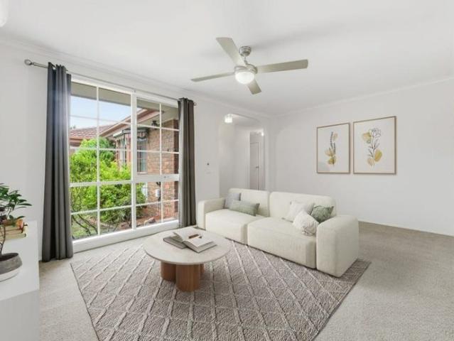 Beautifully Presented Two Bedroom Unit