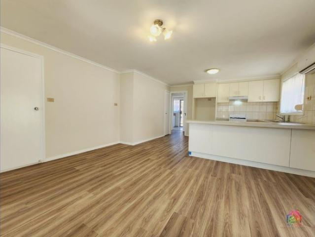 Beautifully Presented Unit in a Prime Altona Meadows Location