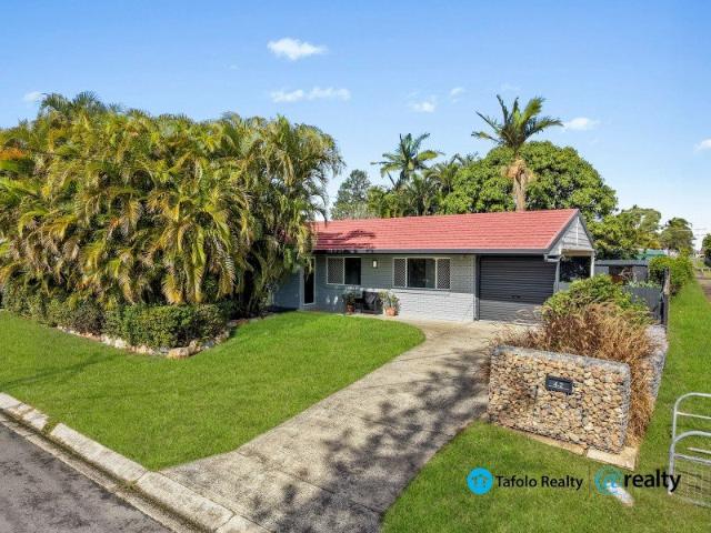 Beautifully Renovated 3 Bed Home On 600m²!