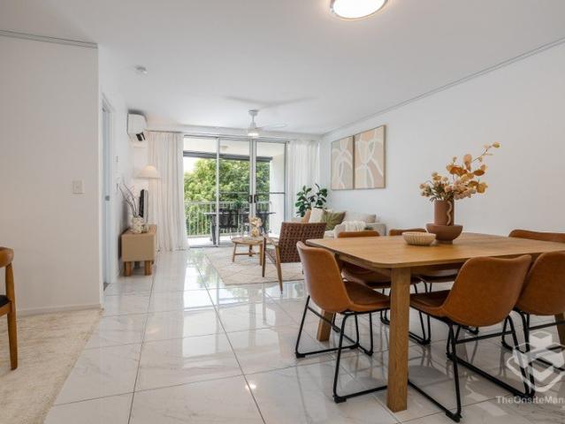 Beautifully Renovated 3 Bedroom Apartment in the Heart of Teneriffe