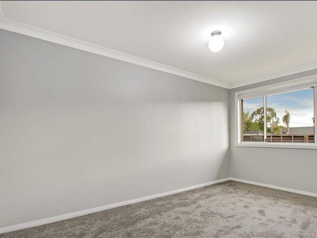 Beautifully Renovated 3 Bedroom Duplex in a Convenient Location