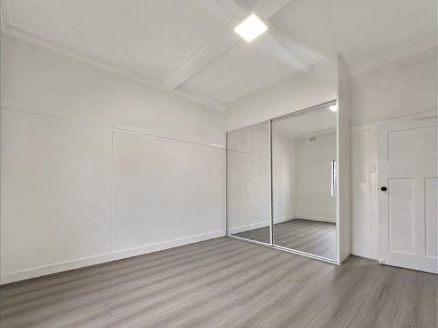 Beautifully Renovated 3 Bedroom Haven in Central Bexley For Rent