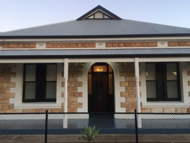 Beautifully renovated 3 bedroom home
