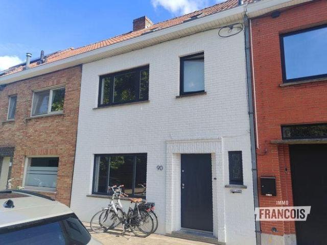 Beautifully renovated 3 bedroom, 2 bathroom home in Sint An…