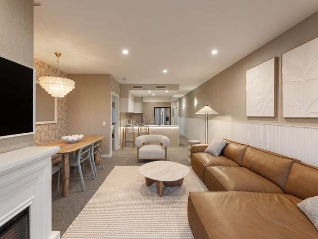 Beautifully Renovated 2 Bedroom Apartment in the Heart of Kangaroo Point