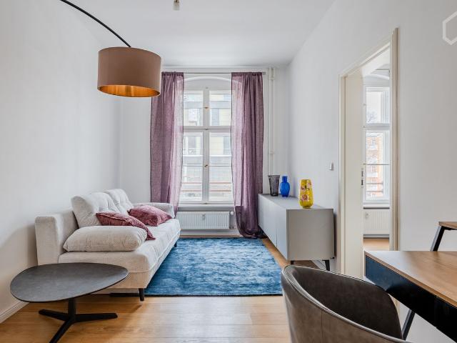 Beautifully renovated 2 bedroom in Neukölln, Berlin Amsterdam Apartments for Rent