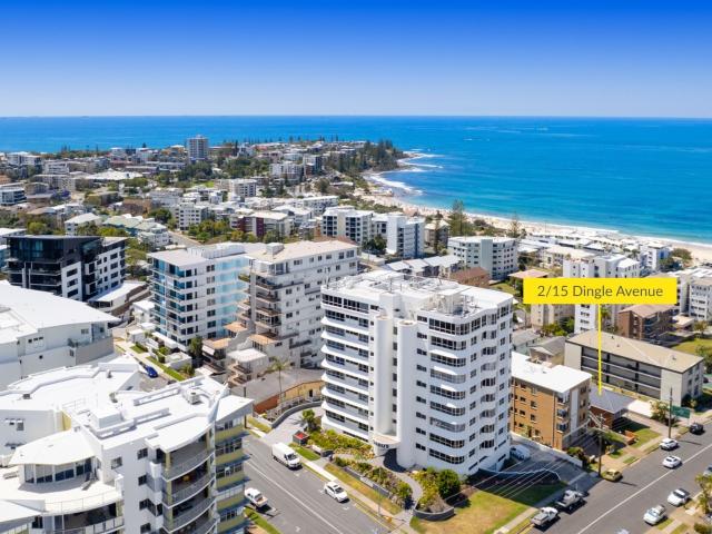Beautifully Renovated 2 Bedroom Unit in Sought After Kings Beach Location
