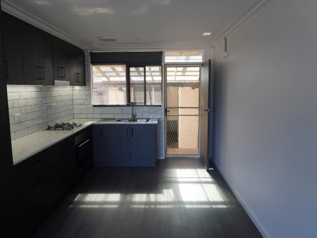 Beautifully renovated 2 bedroom unit is now available!