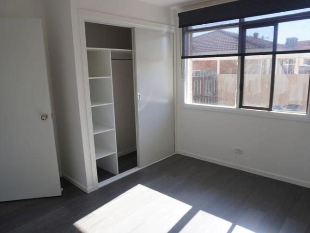 Beautifully renovated 2 bedroom unit is now available!