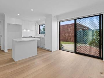 Beautifully Renovated 2 Bedroom Unit Retirement Living