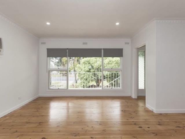 Beautifully renovated 4 bedroom family home