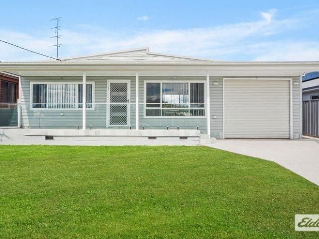 Beautifully Renovated 4 Bedroom Family Home!