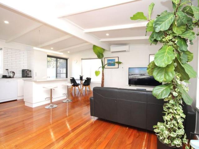 Beautifully renovated coastal home – move in ready!