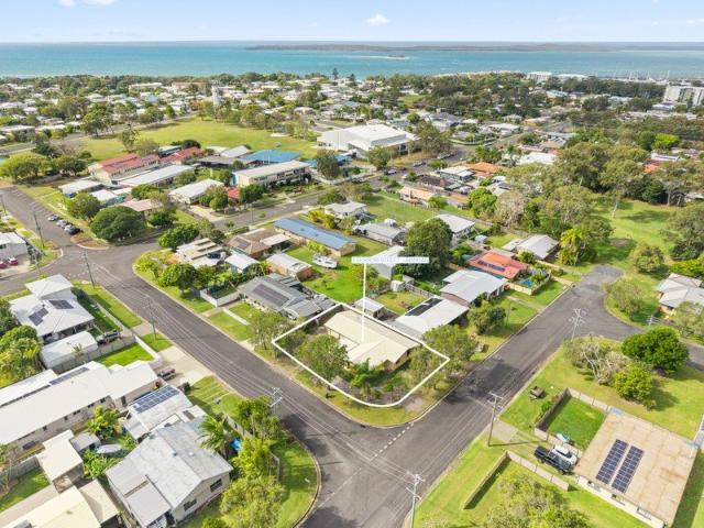 Beautifully Renovated Coastal Home Just 500m to the Urangan Waterfront