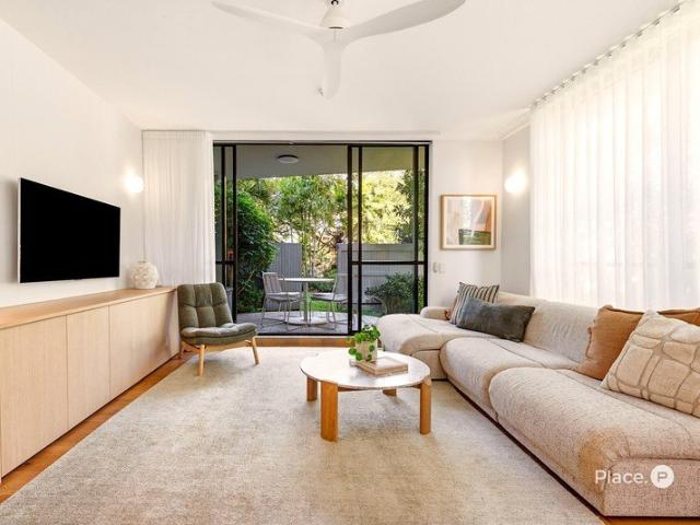Beautifully Renovated Ground Floor Riverfront Living in Prestigious Oxlade Drive