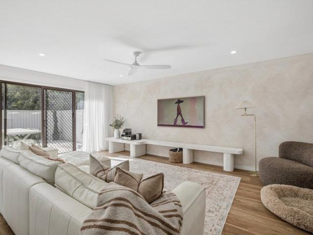 Beautifully Renovated Duplex with Designer Finishes & Spacious Outdoor Living