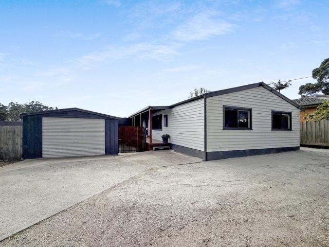 BEAUTIFULLY RENOVATED FOUR BEDROOM HOME WITH AN INCREDIBLE MAN SHED