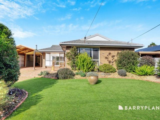 Beautifully Renovated Family Home in a Prime Riverside Location