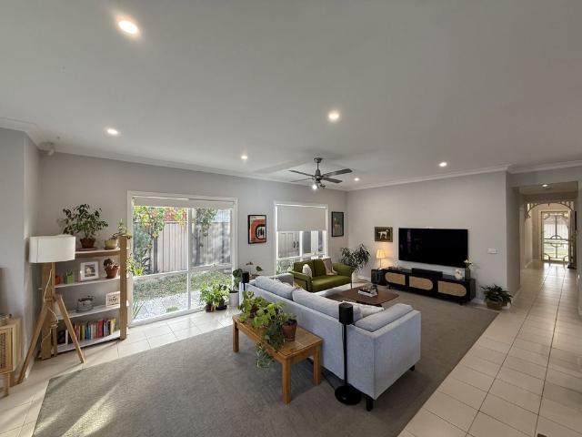 Beautifully Renovated Family Home in Prime Boardwalk Estate Location!