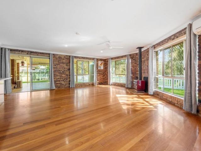 Beautifully Renovated Family Home in Wavell Heights