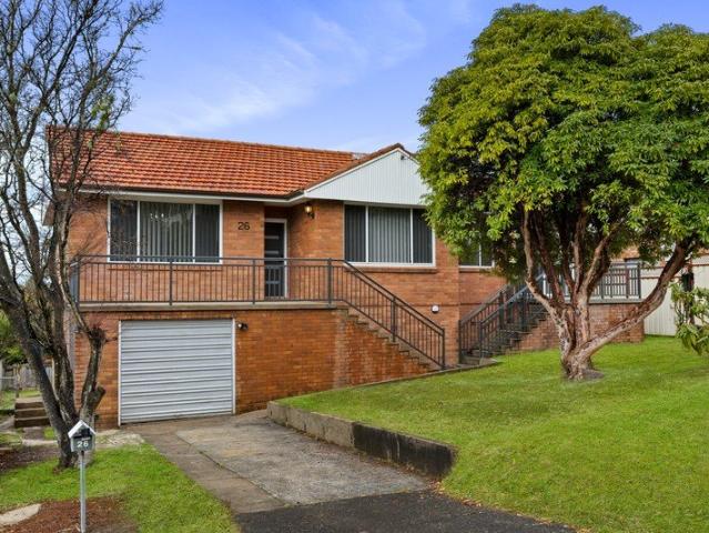 Beautifully Renovated Family Home in the Heart of Leura