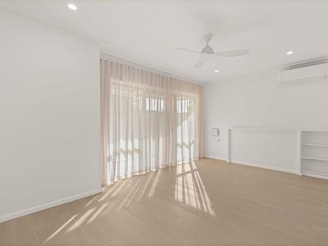 Beautifully Renovated Family Home located in a Quiet, Convenient Location!