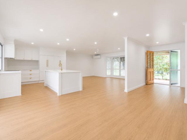 Beautifully Renovated Family Home with a Versatile Multi Purpose Space