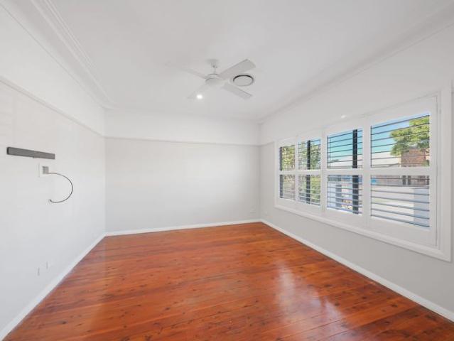 Beautifully Renovated Family Home with Exceptional Side Access & Vehicle Storage