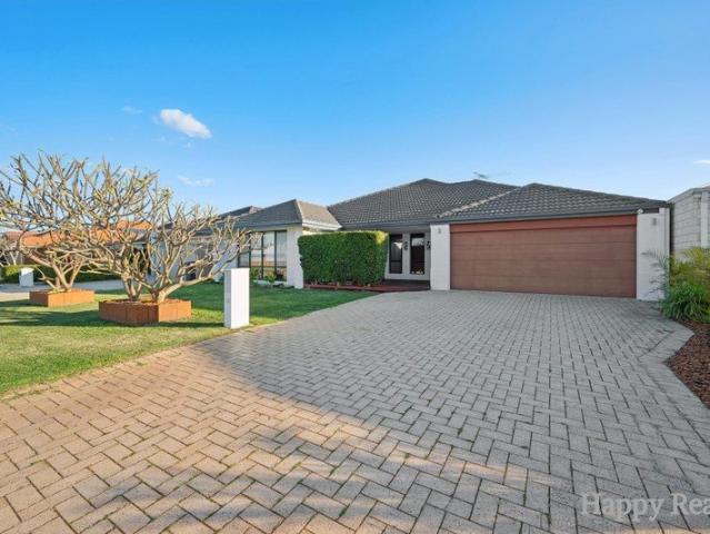 Beautifully Renovated Family Home with High Ceilings & Solar Battery
