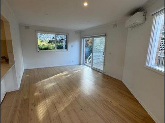 Beautifully Renovated Family Home with Multiple Living Areas in a Quiet North Facing Setting
