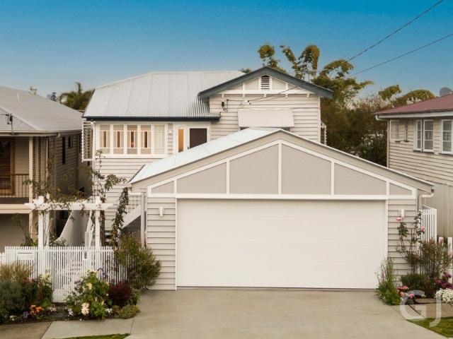 Beautifully Renovated Family Home with Poolside Entertaining
