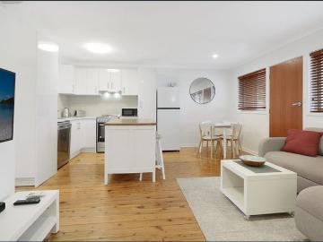 Beautifully Renovated & Fully Furnished 2 Bedroom Unit