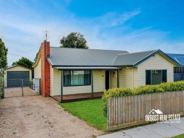 BEAUTIFULLY RENOVATED HOME