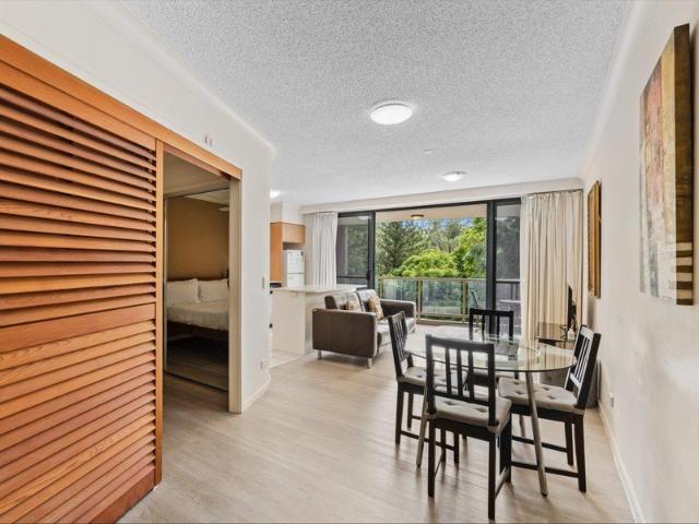 Beautifully renovated home achieving $670/week net as a short term rental
