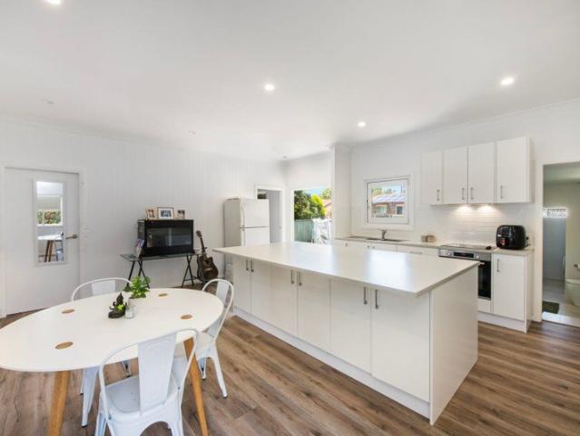 Beautifully Renovated Home in the Heart of Budgewoi