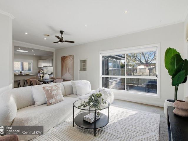 Beautifully Renovated Home in the Heart of Morwell