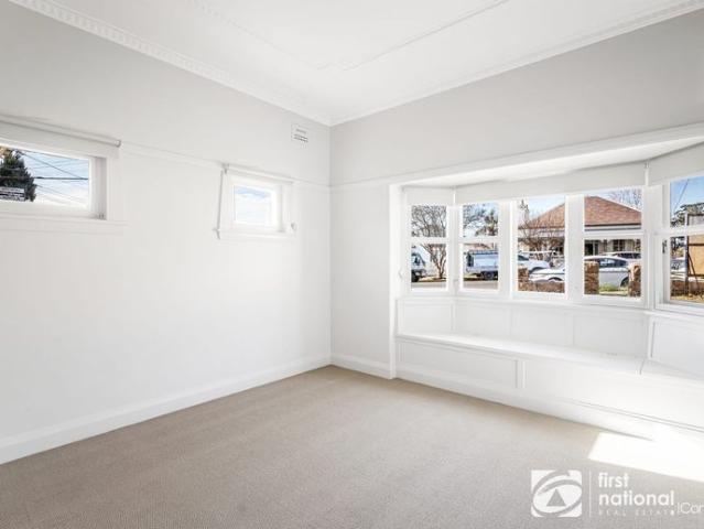 Beautifully Renovated Home in the Heart of Windsor