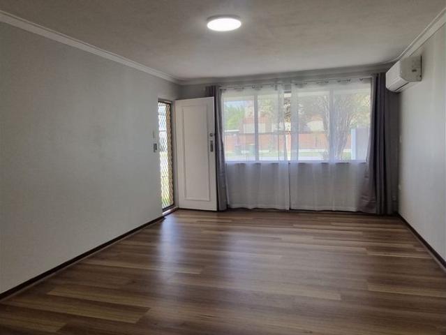 Beautifully Renovated Home in a Highly Sought After Rossmoyne Location