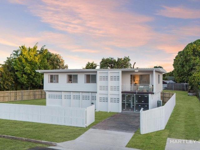 Beautifully Renovated Home near City and Stadium