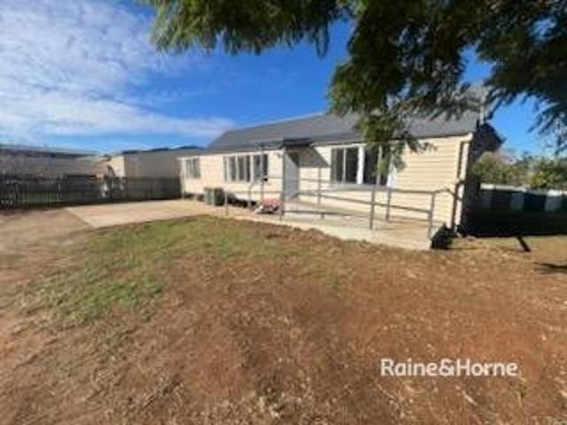 Beautifully Renovated Home Quality Tenants Encouraged to Apply