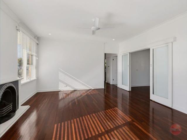 BEAUTIFULLY RENOVATED LOW MAINTENANCE HOME