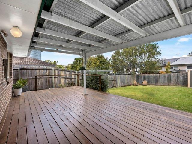 Beautifully Renovated Low Set Home in a Desirable Pocket of Enoggera!