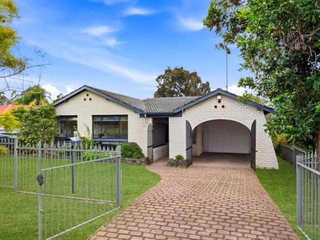 Beautifully Renovated Living!